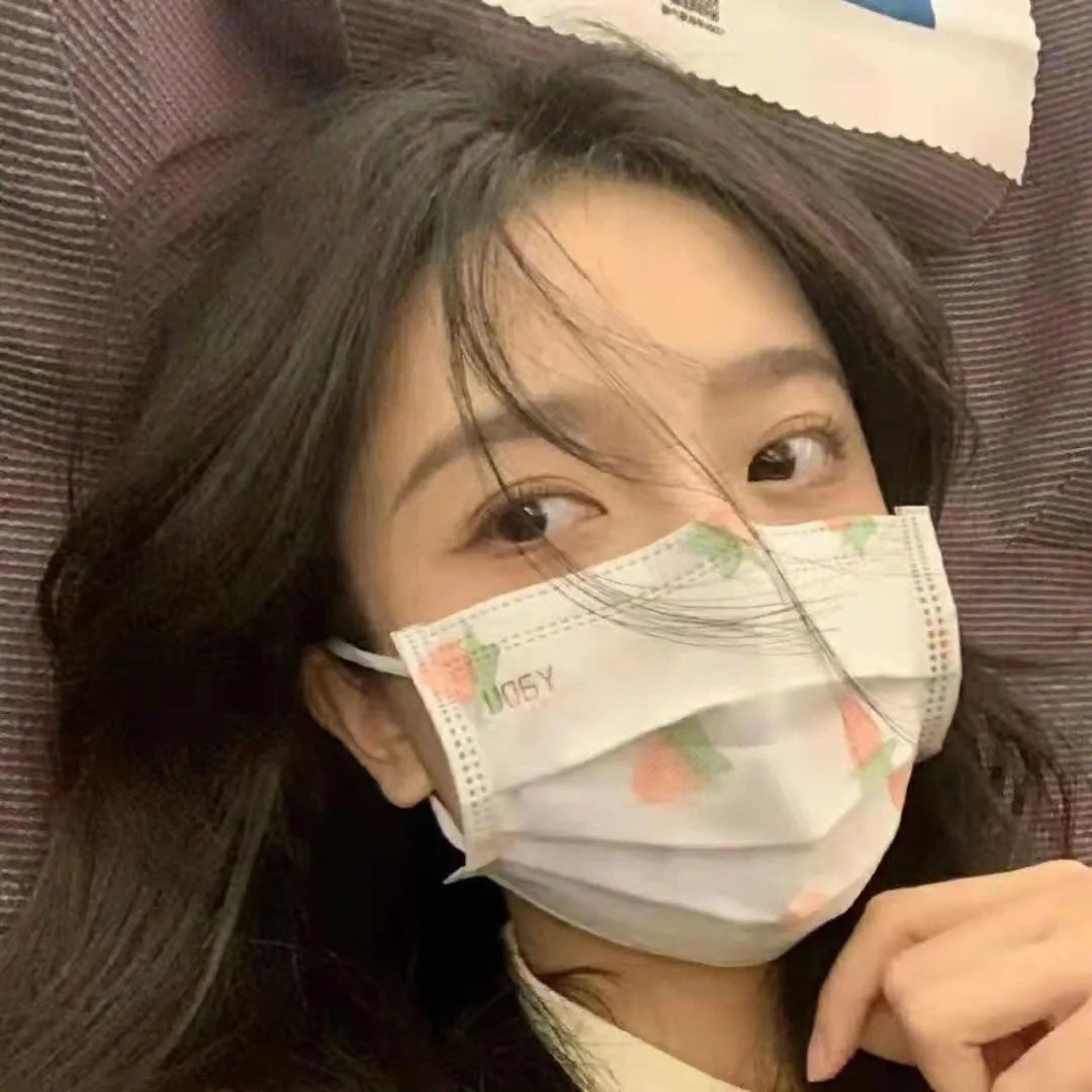 大学新生的秘密生活